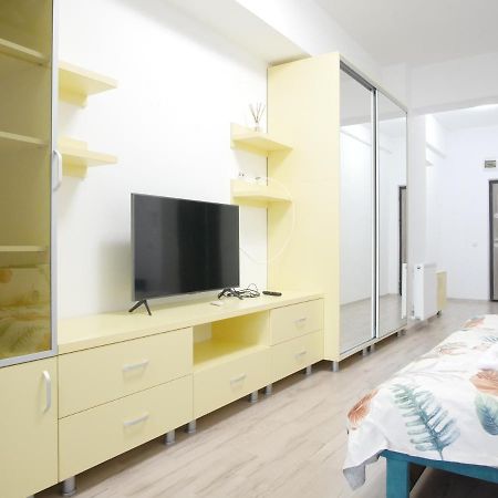 Re Dowtown Apartments - Palas Mall Studio Iasi Ngoại thất bức ảnh